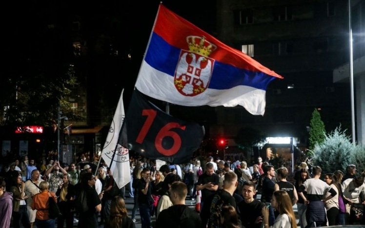 سالگرد ریزش بالکن ایستگاه راه‌آهن نووی‌ساد؛ یادآوری‌ تراژدی و فراخوان عدالت